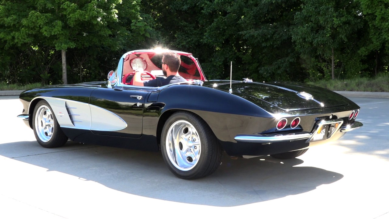 Click to Enlarge-Esc to Close Corvette Generations/C1/C1 1961 Black Rear View.jpg
